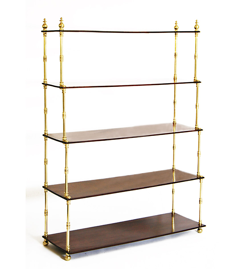 A Regency mahogany 4-tiered graduated etagere with turned brass supports.