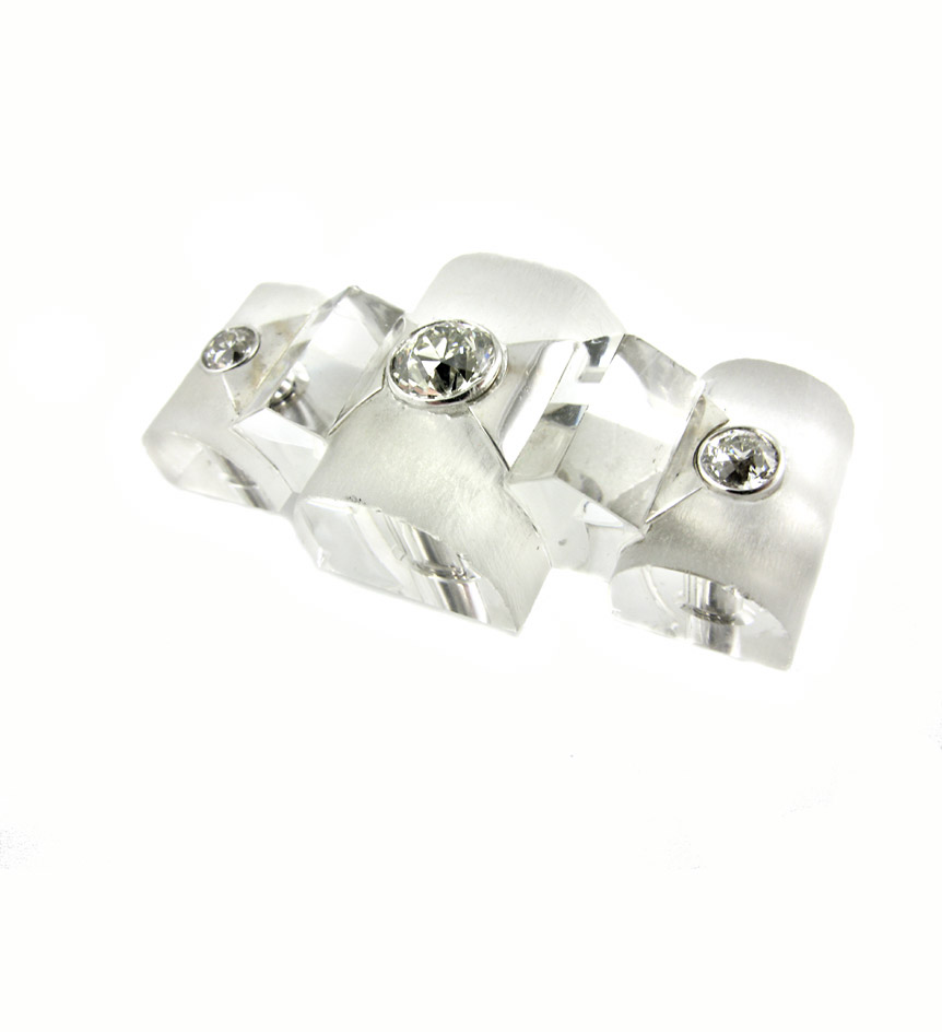 Featured Item: An Art Deco frosted rock crystal and diamond brooch, in platinum and 18k. gold. Atw 2.32cts